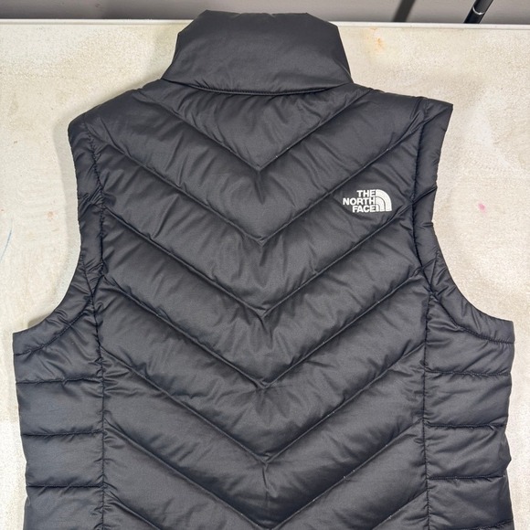 The North Face Women's 550 Down Puffer Vest Black Size Medium - Picture 11 of 16